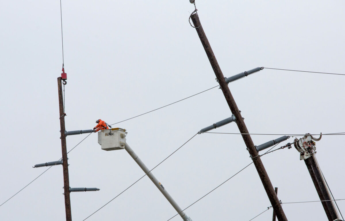 6,650 still without power after tornado in Northern Utah | News, Sports ...